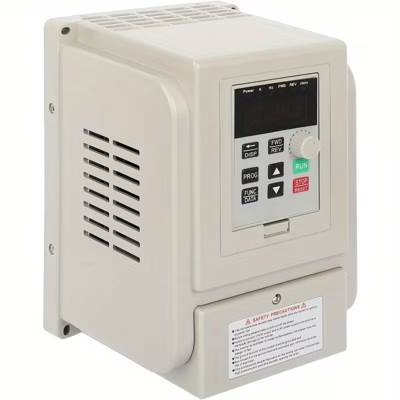 2.2kw 3HP VFD Inverter AC 220V 12A